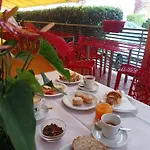 Il Guscio Hotel 3*