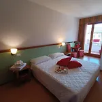 Il Guscio Hotel 3*