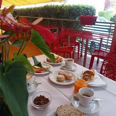 Il Guscio Hotell 3*
