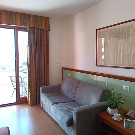 Szálloda Il Guscio Grado