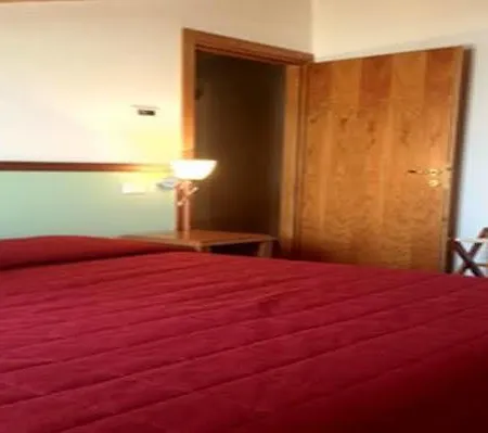 Szálloda Il Guscio 3*